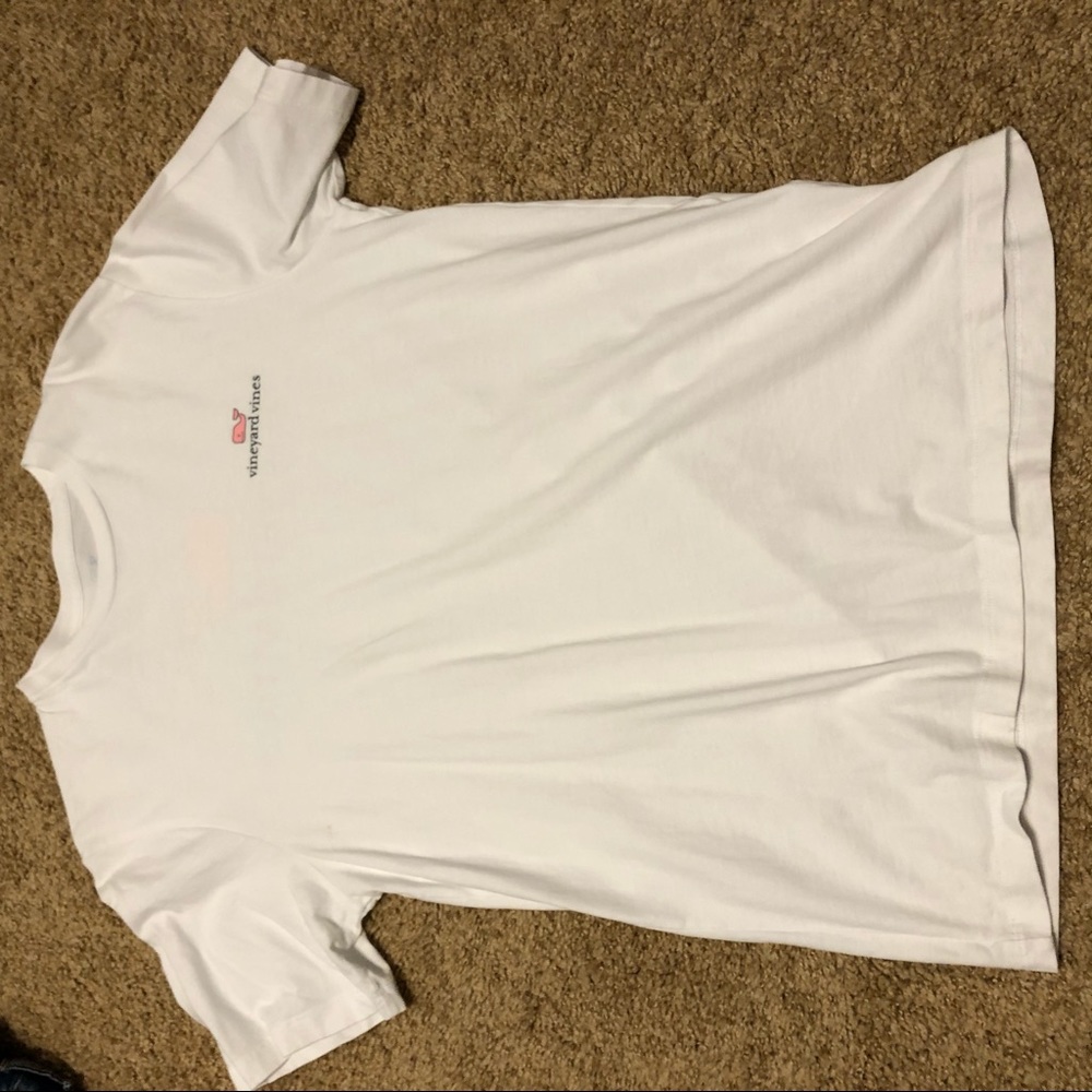 Vineyard Vines T-shirt